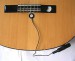 Piezoelectric_pickup1 Piezoelektrický snímač na ozvučné desce klasické kytary